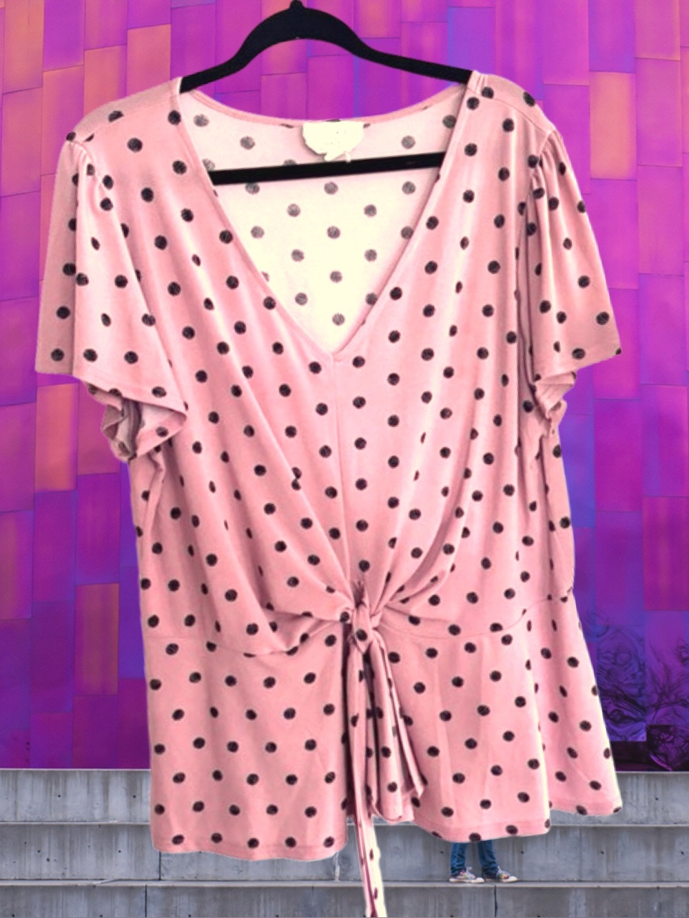 Flower & Feather Women’s plus-size Pink & Black Polka Dot Stretchy Top💜💜2X